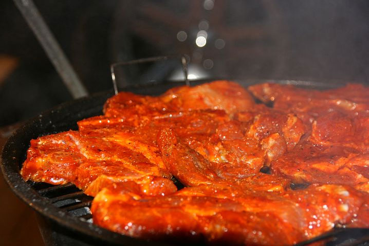 Grilled marinated meat
